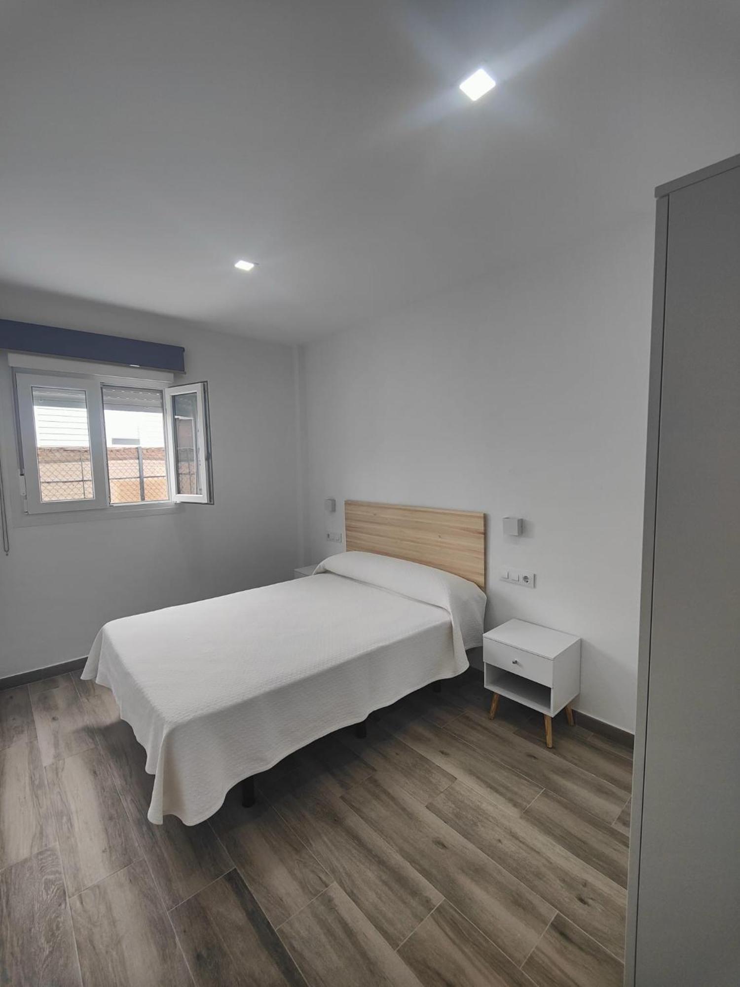 Apartamentos Bolonia Exterior foto